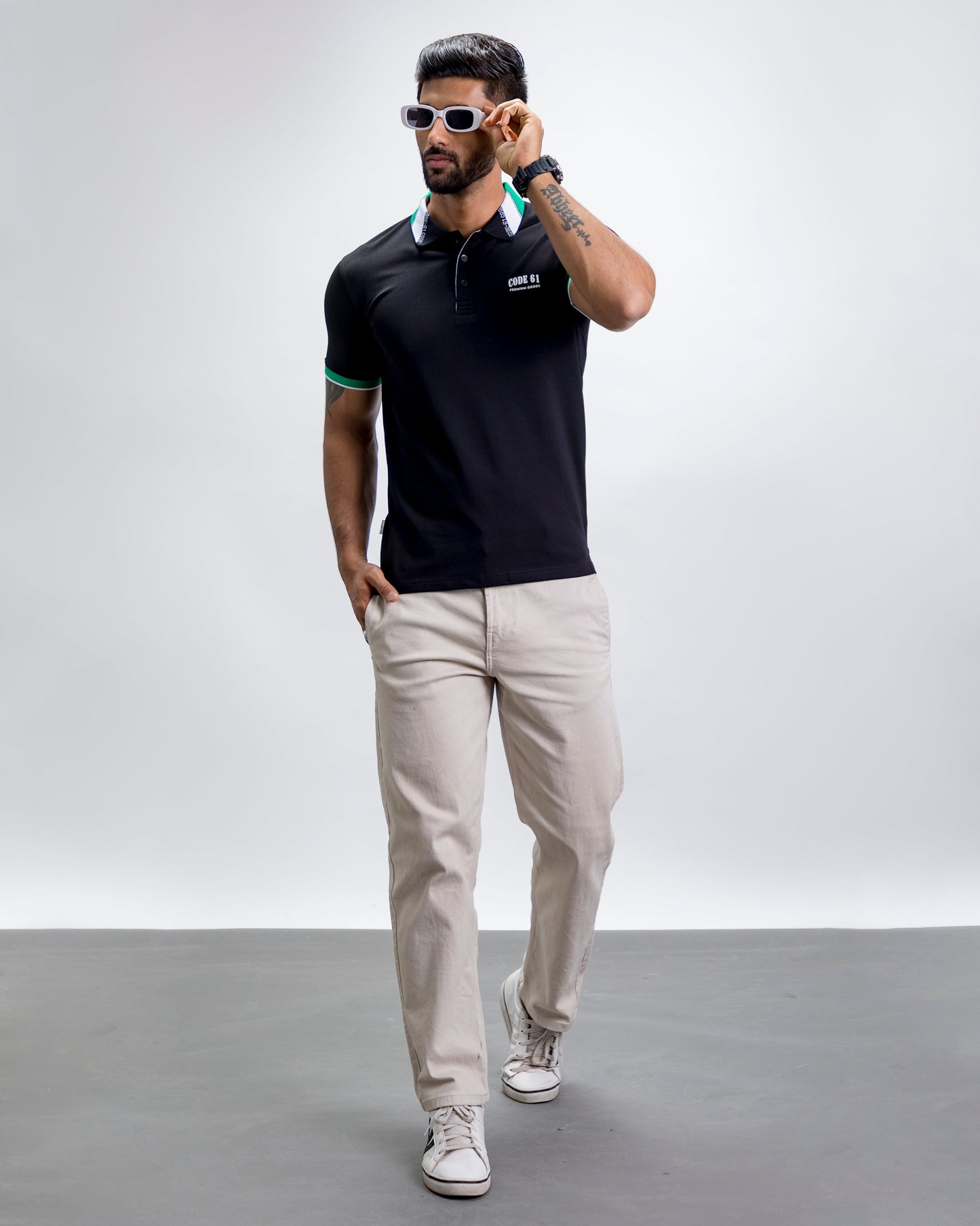 Black with contrast collar polo t-shirt