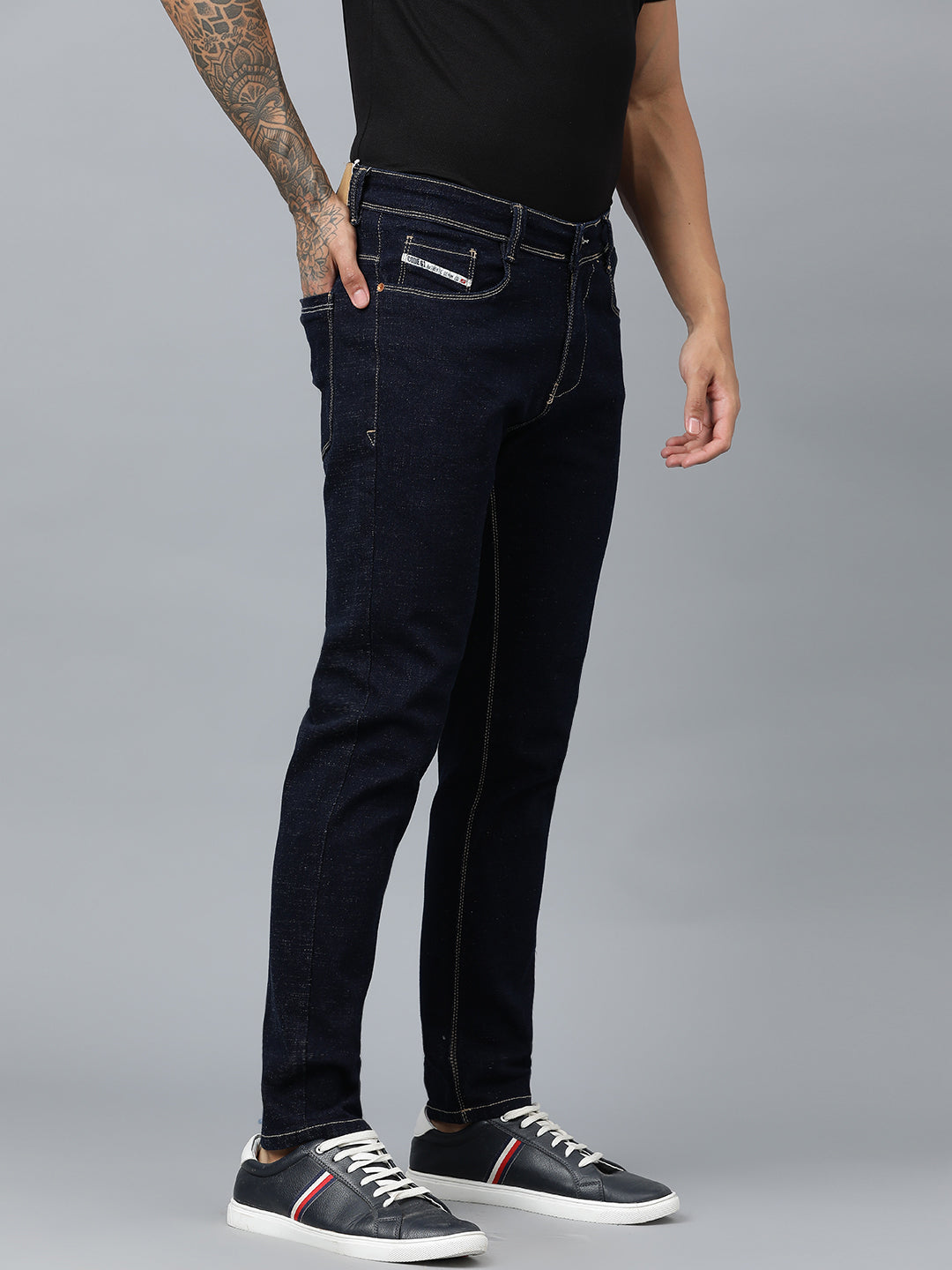 Classic dark blue straight fit jeans